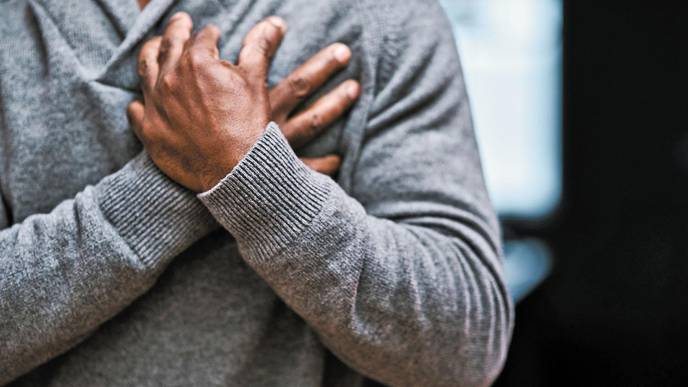 Report: Severe Bloating Can Be Mistaken for Heart Attack