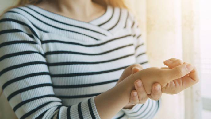 Recognizing Young People's Perspectives in Inflammatory Arthritis