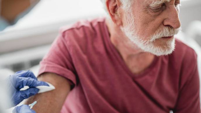 Study: Flu, Pneumonia Vaccines Save Lives of Heart Failure Patients