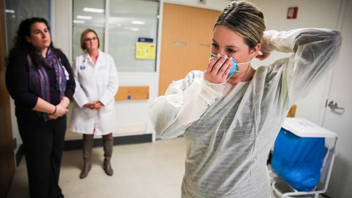 Hospitals Want to Kill a Policy Shielding Nurses from COVID-19 Because There Aren’t Enough Masks
