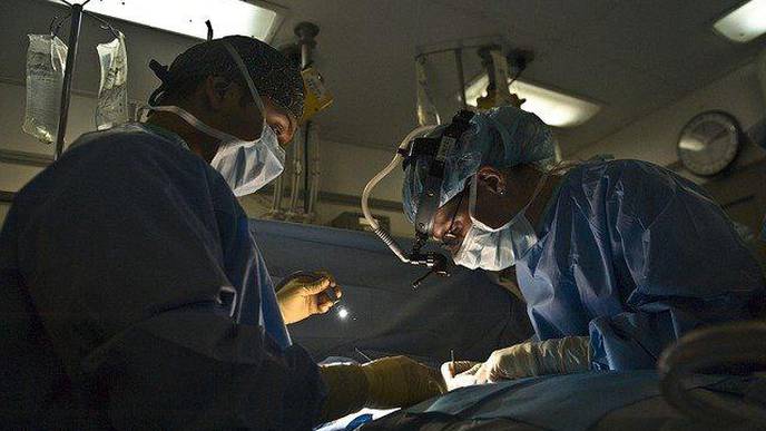 The Zoom Effect: Why Plastic Surgery & Cosmetic Procedures Might Be More Popular Because of the Pandemic