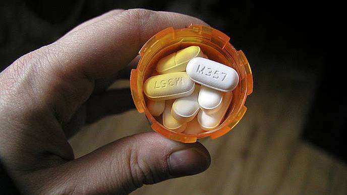 GI Surgical Outcomes Worse With Preop Use of Opioids, Sedatives