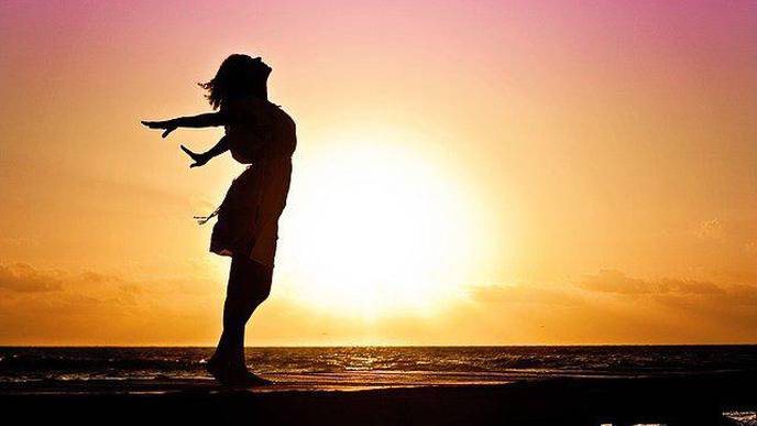 Is It Possible to Predict When a Woman Will Enter Menopause?