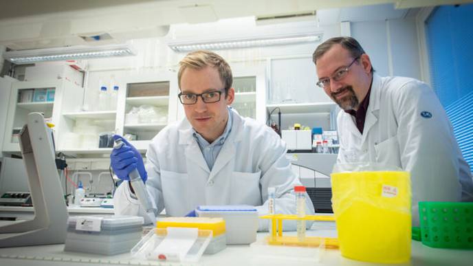 Is It Possible to Predict Risk of Severe Side Effects From Cancer Treatment?