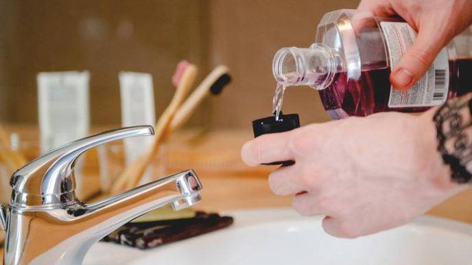 Mouthwashes Could Reduce the Risk of Coronavirus Transmission
