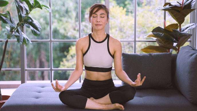 Yoga & Meditation Found to Reduce Chronic Pain & Depression